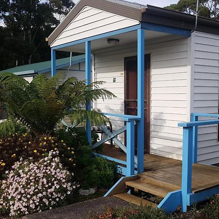 Strahan Retreat Holiday Park Room photo