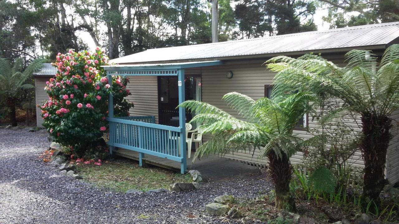 Strahan Retreat Holiday Park Exterior photo