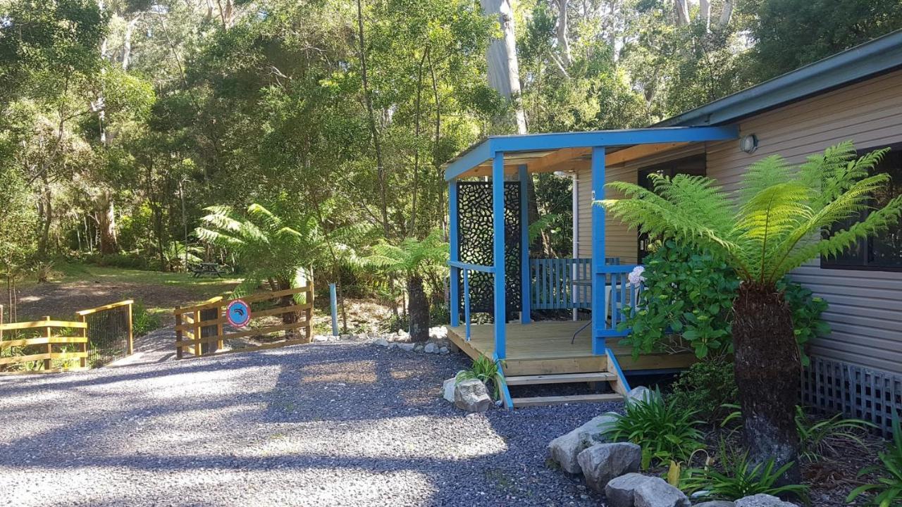 Strahan Retreat Holiday Park Exterior photo